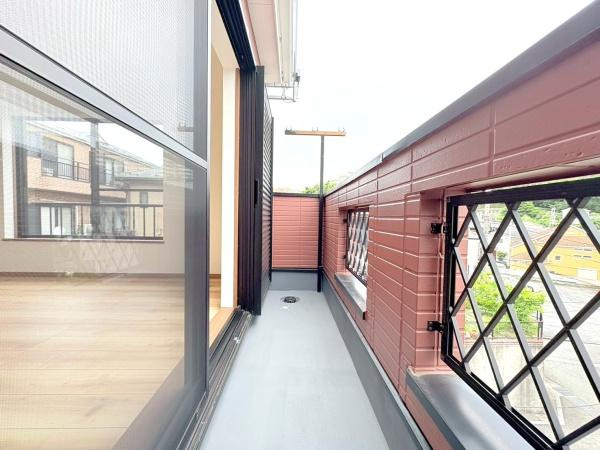 横浜市戸塚区前田町の中古一戸建のバルコニー