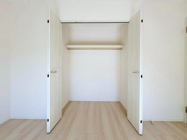 川崎市中原区井田２丁目の中古一戸建の収納