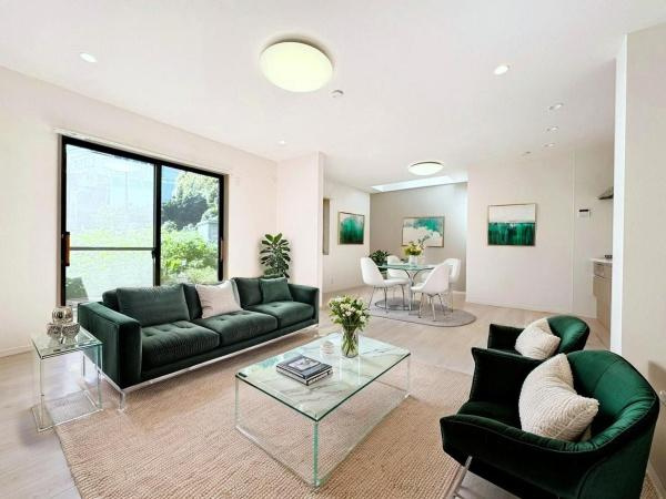 川崎市中原区井田２丁目の中古一戸建の居間・リビング|※家具類はCGイメージです。