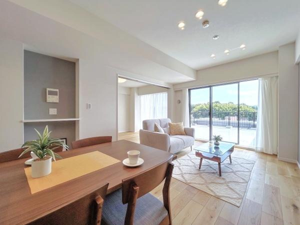 サウスヒルズ横浜弘明寺の居間・リビング