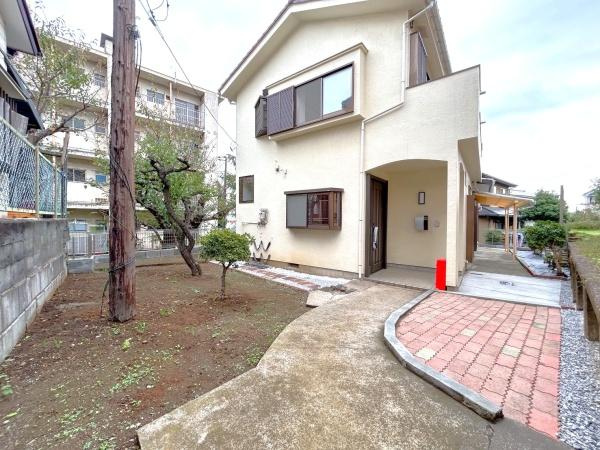 横浜市保土ケ谷区上菅田町の中古一戸建の庭