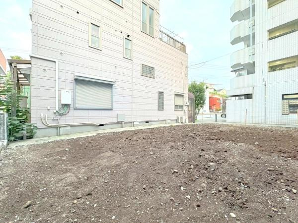 横浜市西区藤棚町２丁目の売地の外観