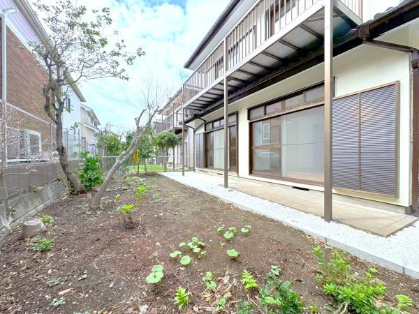 横浜市栄区尾月の中古一戸建の庭