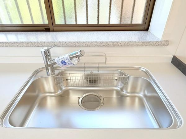 横浜市栄区尾月の中古一戸建のキッチン