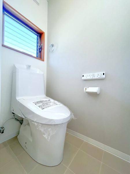 平塚市めぐみが丘２丁目の中古一戸建のトイレ