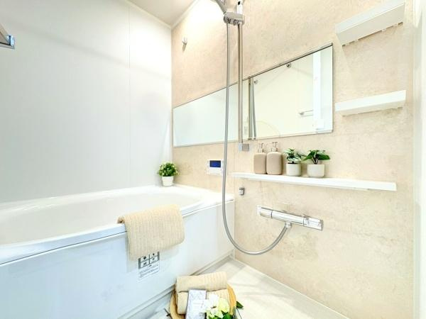 コスモ保土ヶ谷サニーヒルズの浴室