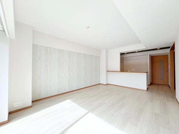 クオス金沢八景レジデンシャルステージの居間・リビング