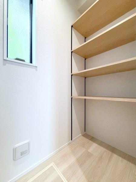 横浜市栄区上之町の新築一戸建の収納