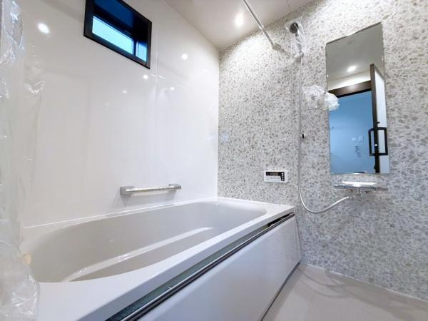 横浜市栄区上之町の新築一戸建の浴室