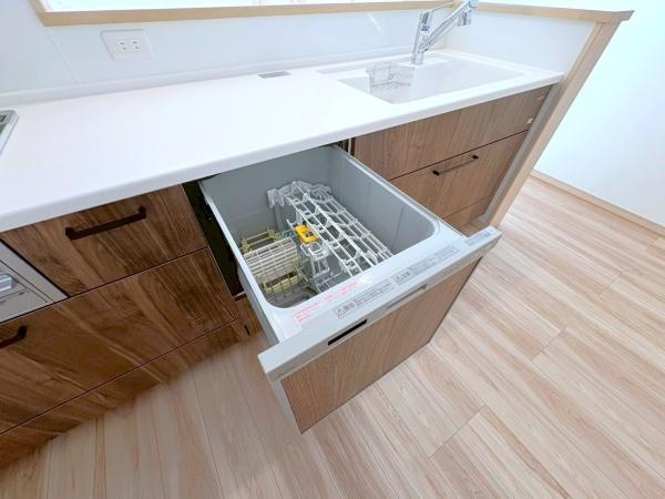 横浜市保土ケ谷区桜ケ丘１丁目の新築一戸建の内観：施工例|食器洗浄乾燥機・同仕様写真