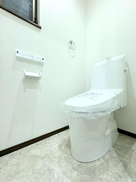 横浜市神奈川区六角橋６丁目の中古一戸建のトイレ