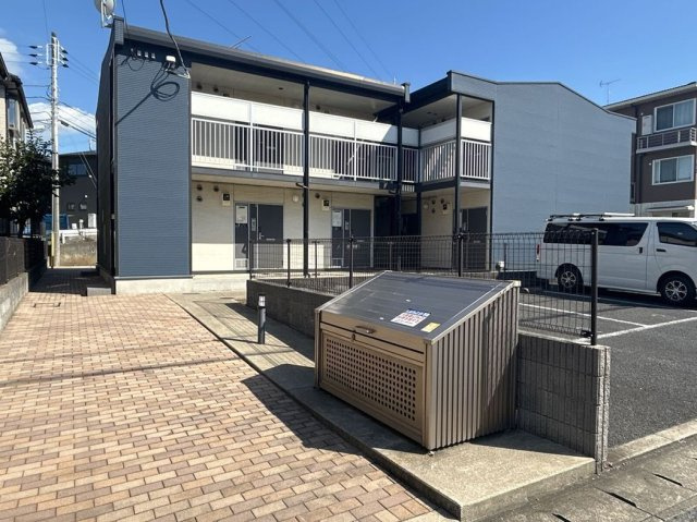 レオパレスハナミズキ仁戸名の外観