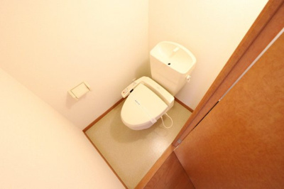 【その他】 | レオパレスヴォワール | 快適な温水洗浄便座付きトイレになります。