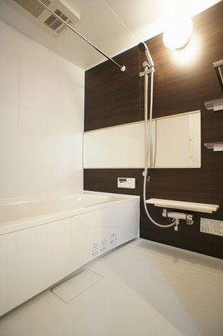 ノバ・レジデンスＡの浴室