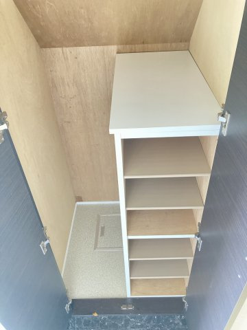 レオネクスト坂井砂山の内装|1階の写真です。