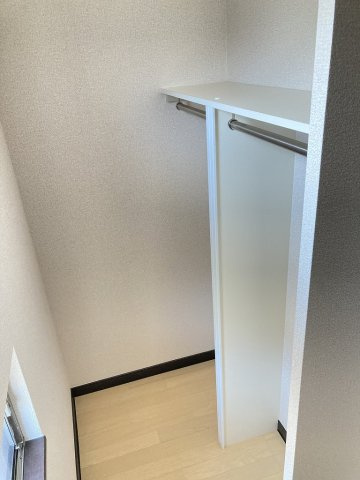 レオネクスト坂井砂山の内装|2階の写真です。