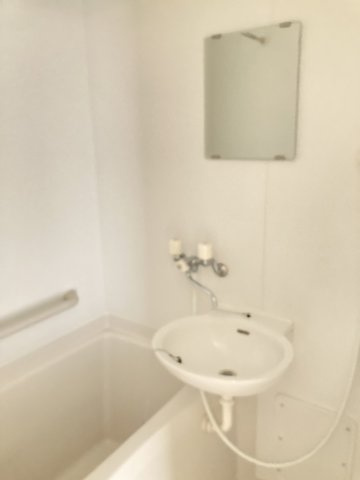 レオネクスト坂井砂山の浴室