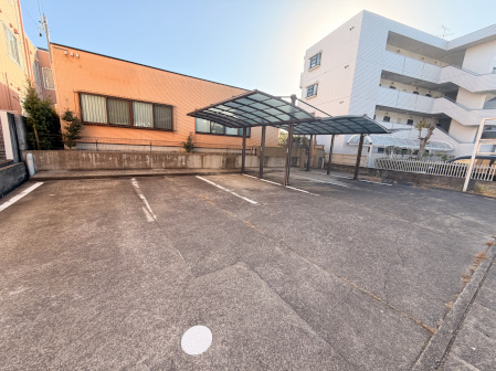 西部興産様貸事務所の外観