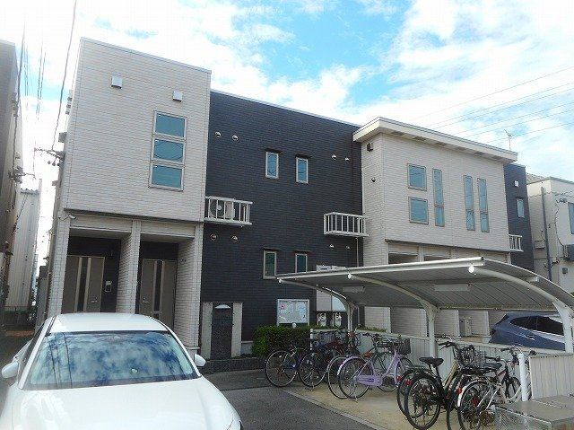 ガ－デンスクエアＢの外観