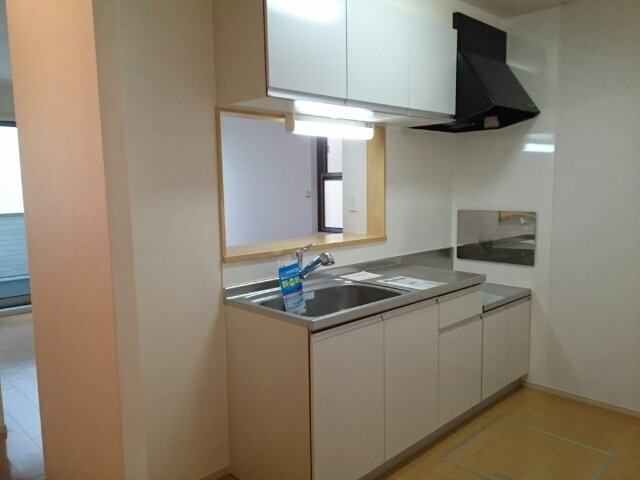 ガ－デンスクエアＢのキッチン