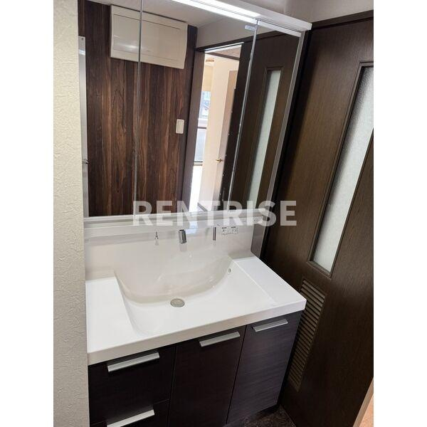 グラン・コート一宮西の洗面所