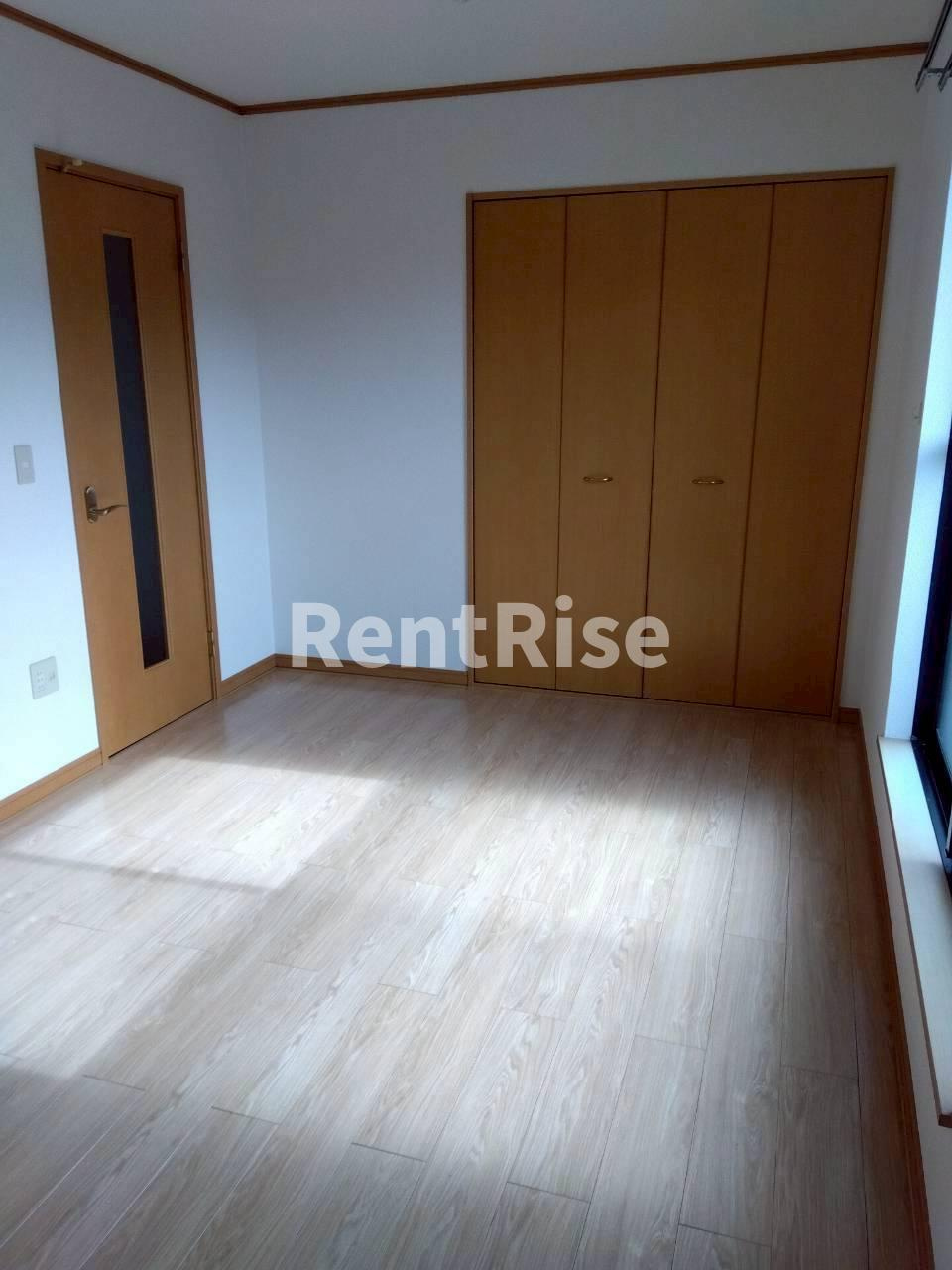 DUPLEX 長島Bの居間・リビング