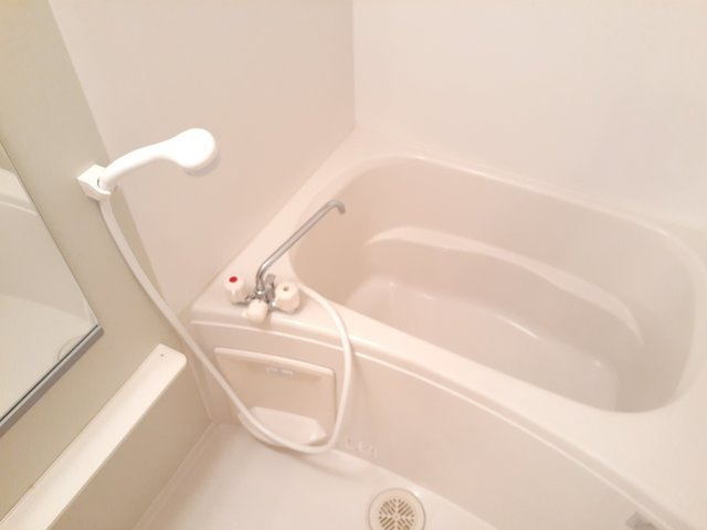 サンメゾンⅡの浴室