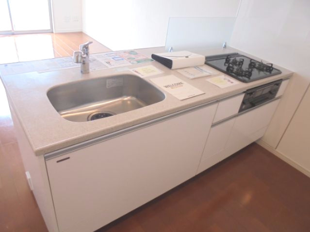 プラナス南八幡のキッチン