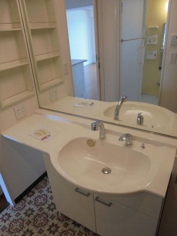 プラナス南八幡の洗面所