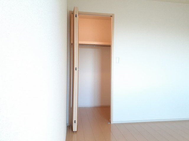 マードレ五番館の収納