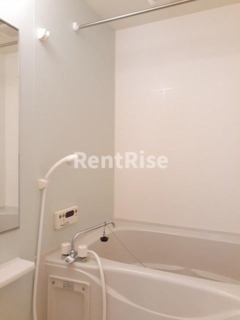 ガーデンハウスすみれの浴室|バス