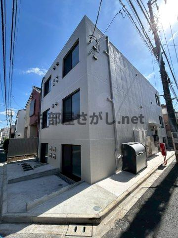 ホワイトキューブ若宮