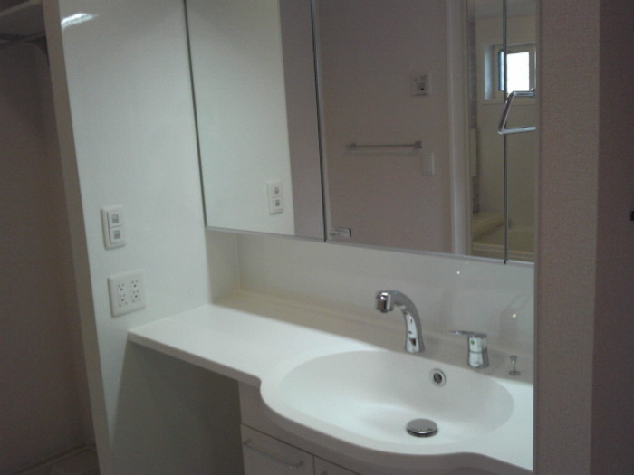 ソレイユの洗面所