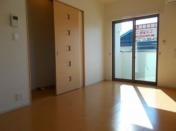 【バルコニー】 | ホワイトローズ