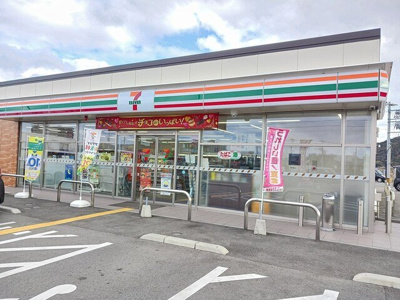 【周辺】 | ホワイトローズ | セブンイレブンまで981m