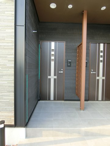 アメージングⅢの玄関