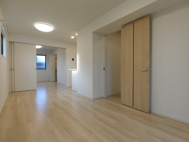 アメージングⅢの居間・リビング