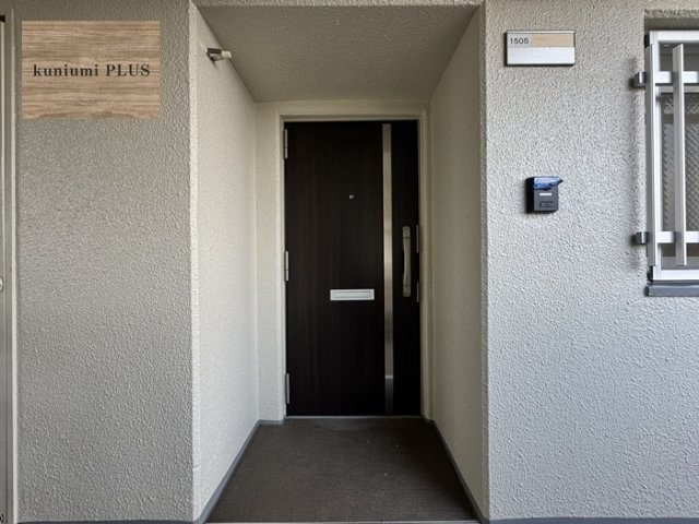 ファミール野江の玄関