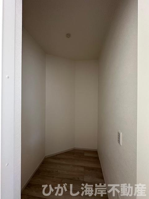 茅ヶ崎市南湖６丁目　新築戸建　全２棟の設備|パントリー