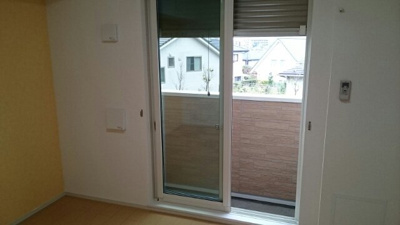 【バルコニー】 | ウォーターヒルズⅢ | 暖かな日差しのふりそそぐバルコニー