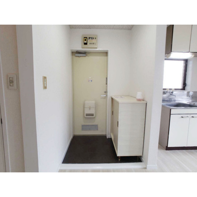 【玄関】 | 幸伸マンション | 落ち着いた玄関です