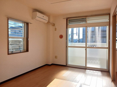 【居間・リビング】 | エクセレント城南Ｄ | リビングです