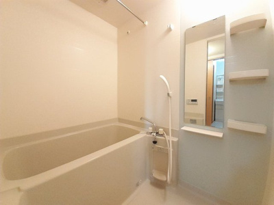 【浴室】 | アビシニアンＤ | ゆったり過ごせるお風呂です