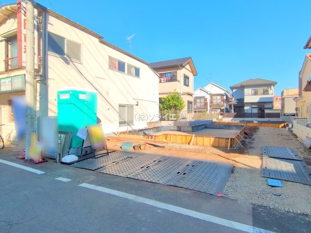 所沢市東狭山ヶ丘11期　ハートフルタウン　新築戸建の前面道路含む現地写真