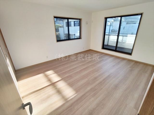 【寝室】 | 坂戸市西坂戸 | ２階南東側10.0帖洋室　主寝室としてお使いいただけます