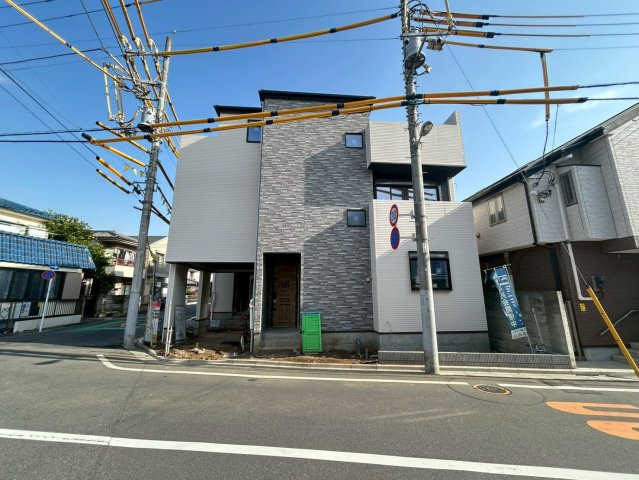 中野区江古田1丁目　新築戸建　全2棟の外観|2026.01.19撮影

現地ご見学希望・資料請求などお気軽にお問い合わせ下さい！
03-5990-5201