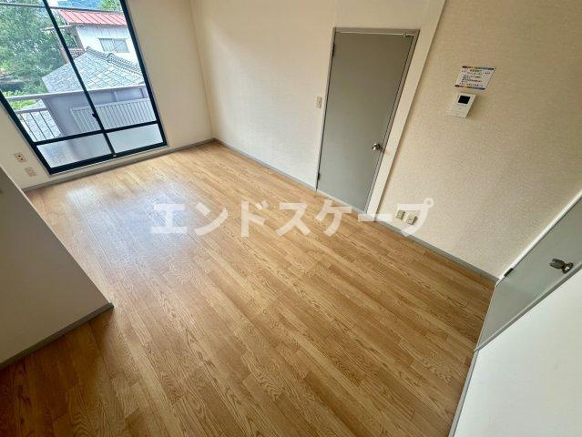 エスポワール並榎の居間・リビング|高崎、前橋のお部屋探しはエンドスケープまで！お客様の理想お聞かせ下さい♪