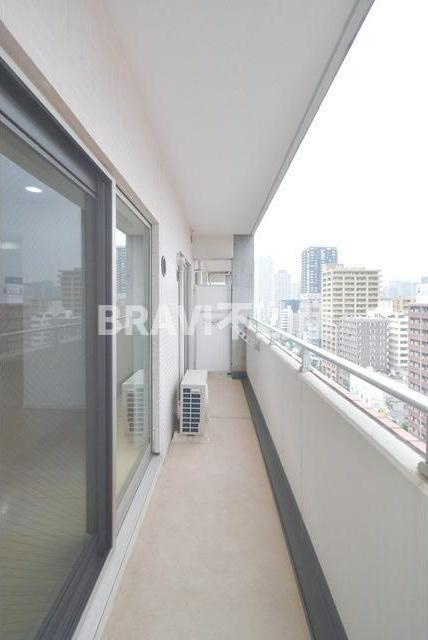 BRAVI南堀江（ブラービ南堀江）　BRAVI不動産のバルコニー|【BRAVI南堀江】