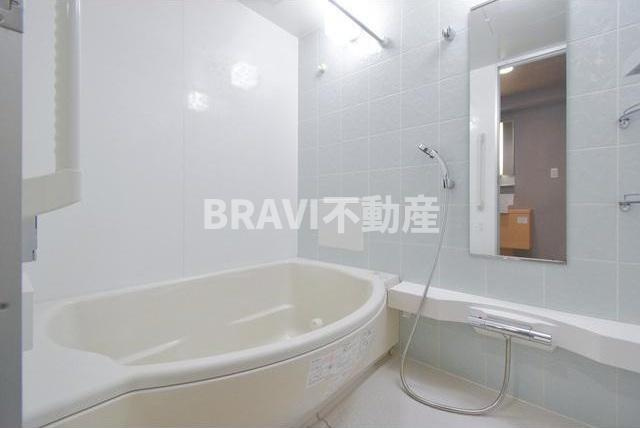 BRAVI南堀江（ブラービ南堀江）　BRAVI不動産の浴室|【BRAVI南堀江】