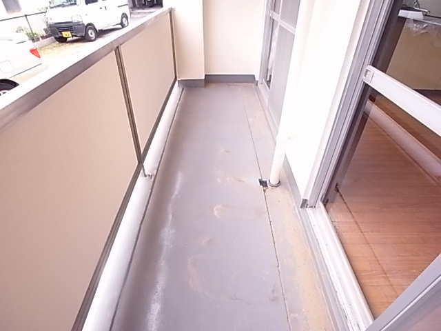 多聞台マンションのバルコニー